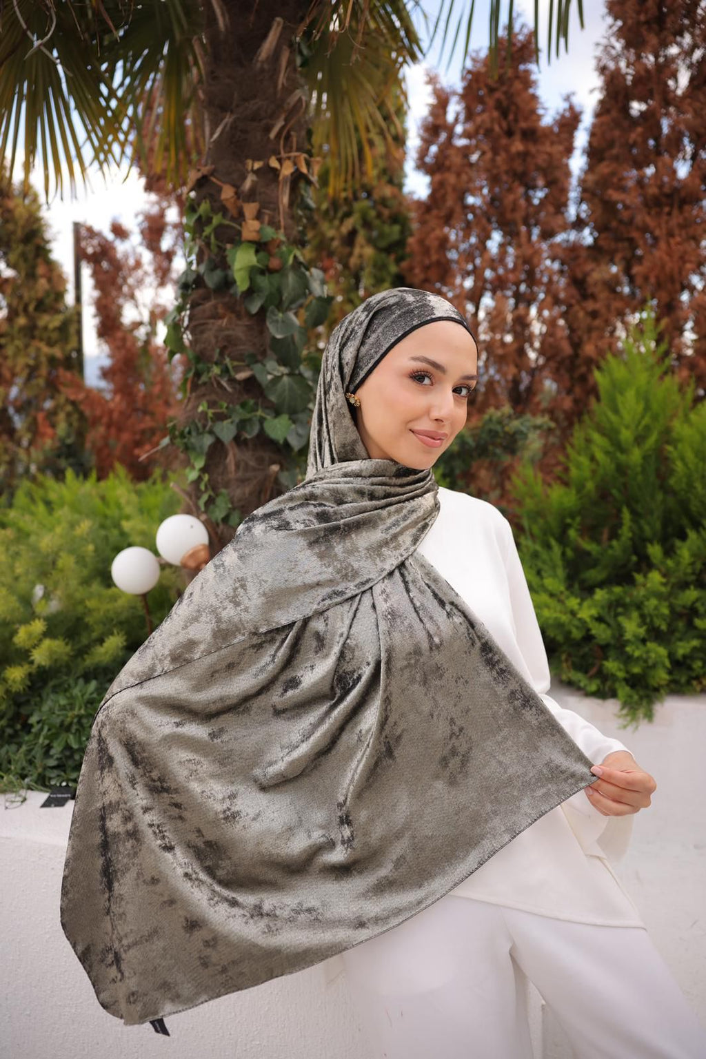 Shine Deluxe - silver green